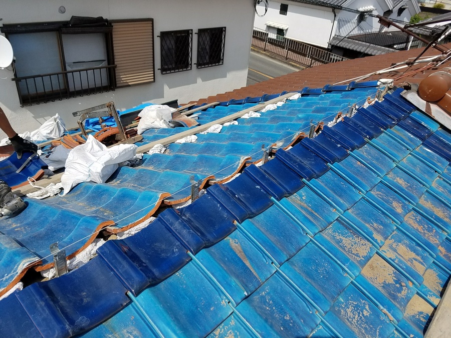 おいあて瓦の施工