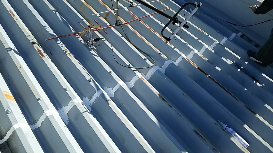 コーキング充填工事　施工