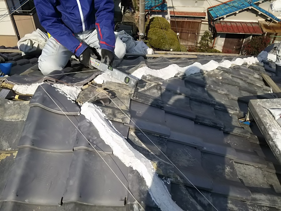 白いなんばんを隙間に詰める