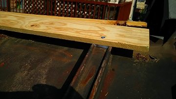 棟板金交換工事　貫板の施工