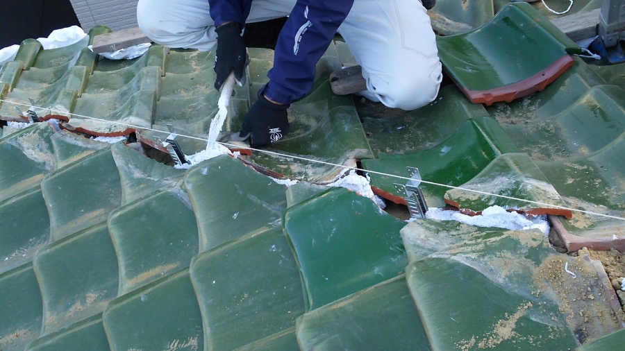 おいあて瓦の施工