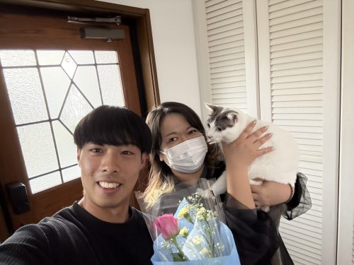 カーポート貼替と雨樋工事をさせて頂いたM様