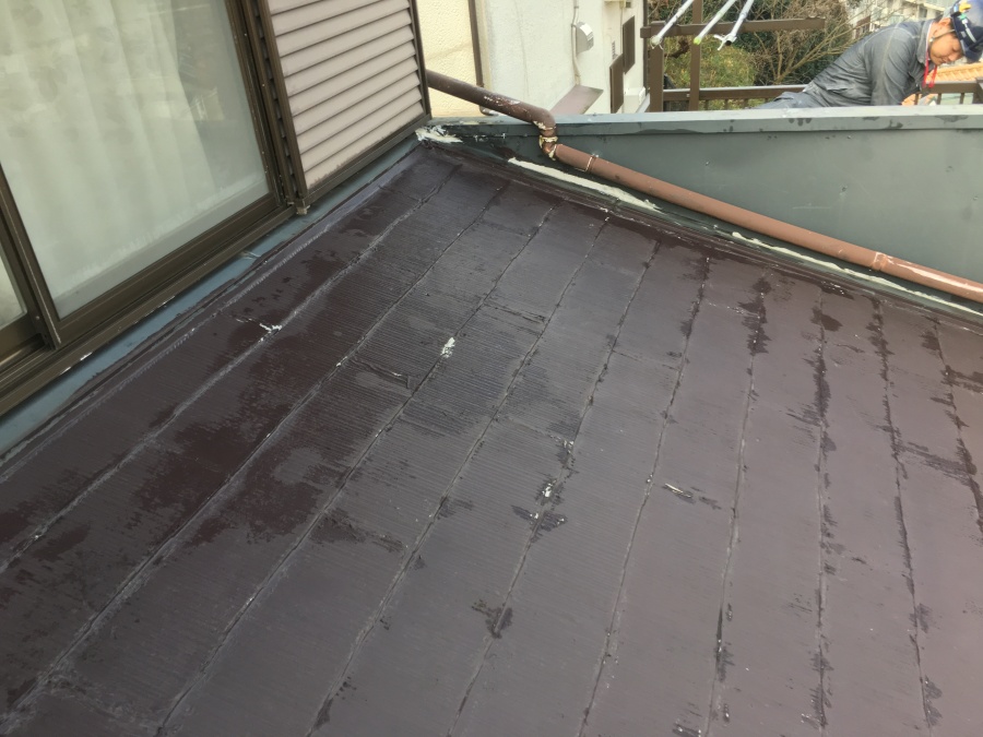 下屋根工事施工前の様子