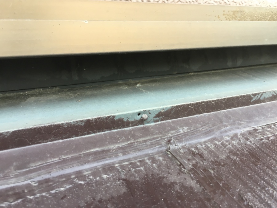 雨漏り調査　サッシ周り調査