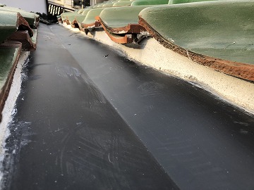 谷板金の施工完了