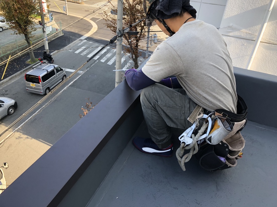 笠木板金工事の施工