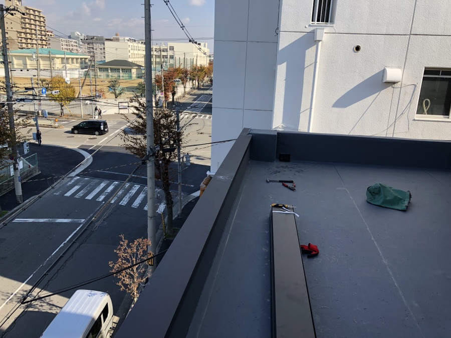 笠木板金工事の施工