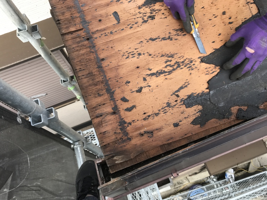 屋根葺き替え工事　下地