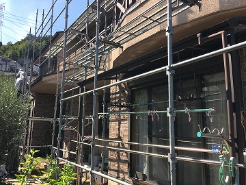 外壁塗装　足場作成