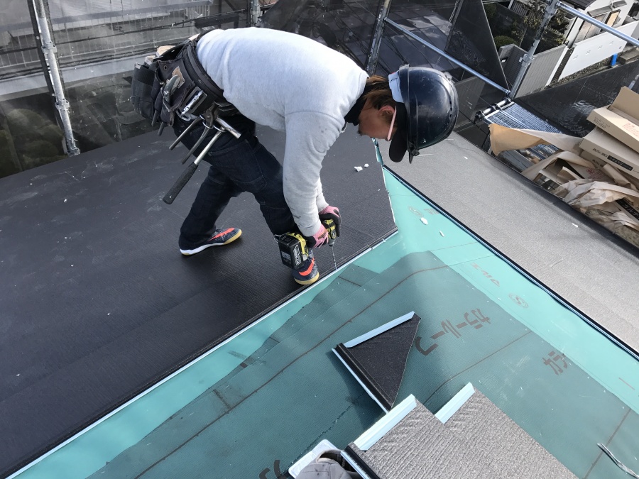 屋根葺き替え工事　ガルテクト