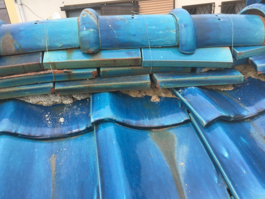 既存の棟瓦の様子