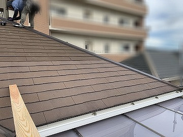 修理後のスレート屋根