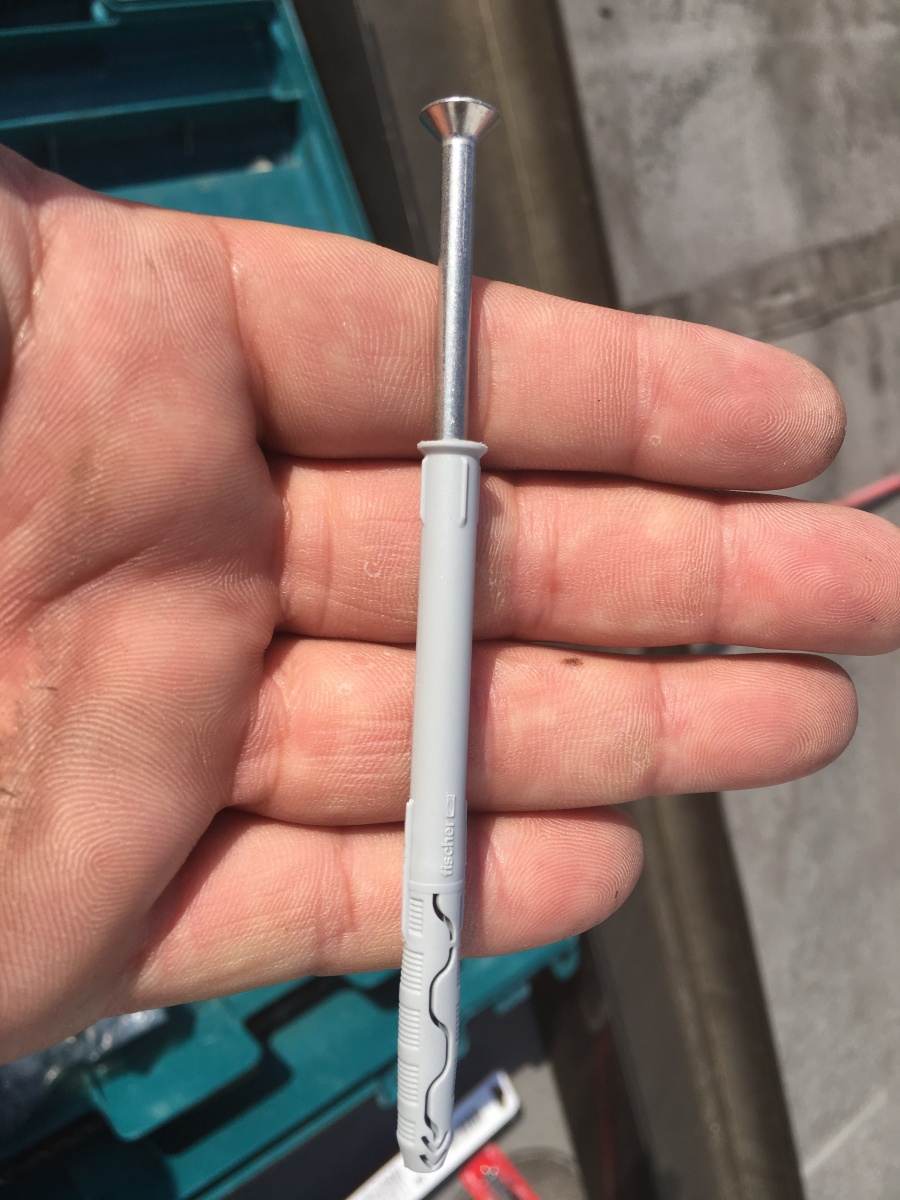 塩ビ鋼板ディスク用のアンカー