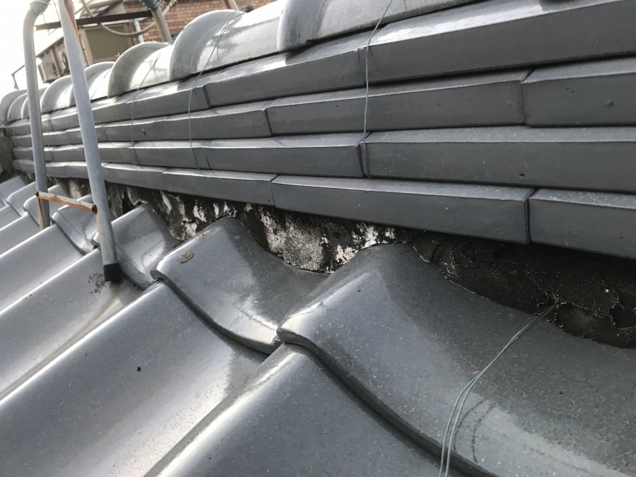 漆喰詰め直し工事　漆喰剥がし