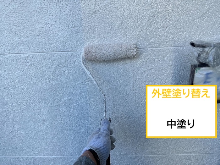 豊中市｜戸建て住宅で外壁調査！モルタル外壁のひび割れを診断しました