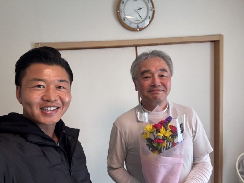 屋根カバー工法と雨樋交換と塗装工事をさせて頂いたY様