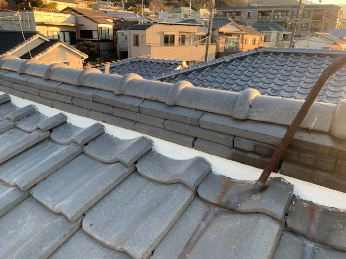 茨木市で瓦屋根の漆喰修理を行った後の様子