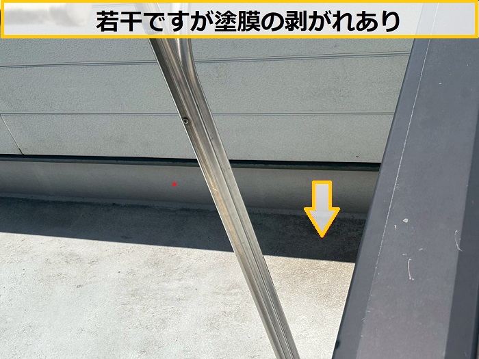 箕面市｜2階バルコニーのFRP防水から雨漏り！専門業者が原因を無料診断・徹底調査！