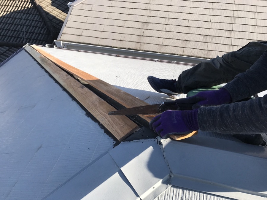 新しい下地の木「貫板」の加工