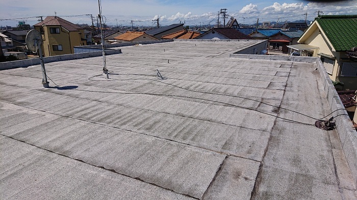 豊中市｜マンションで雨漏り発生！陸屋根の調査からおすすめの防水工事まで徹底解説