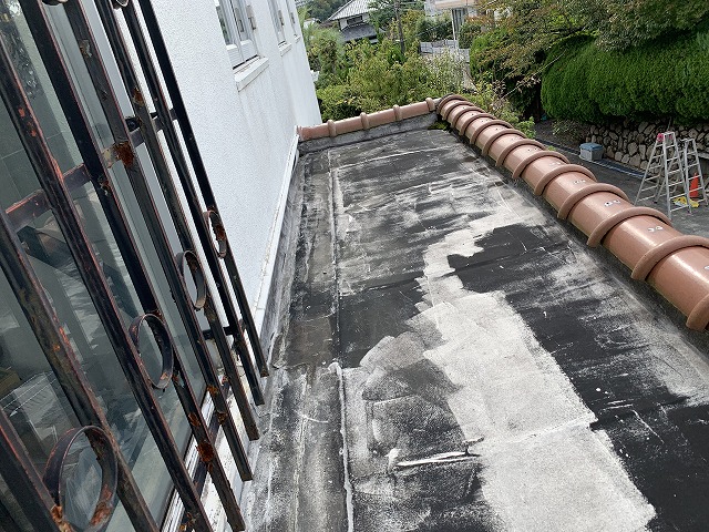 雨漏り原因となっている陸屋根