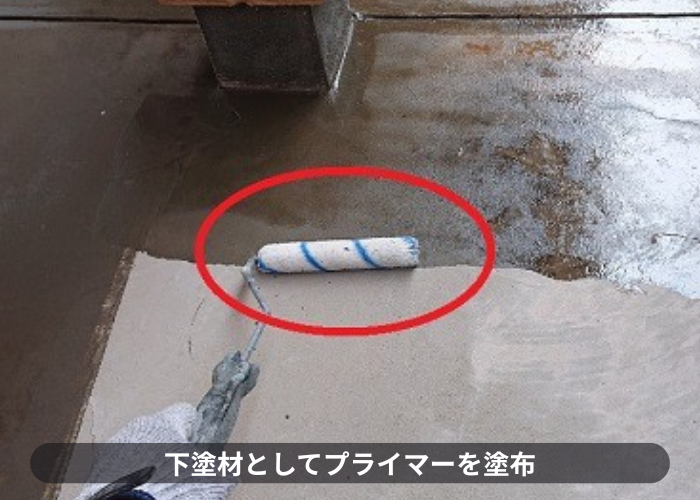 池田市下塗材としてプライマーを塗布