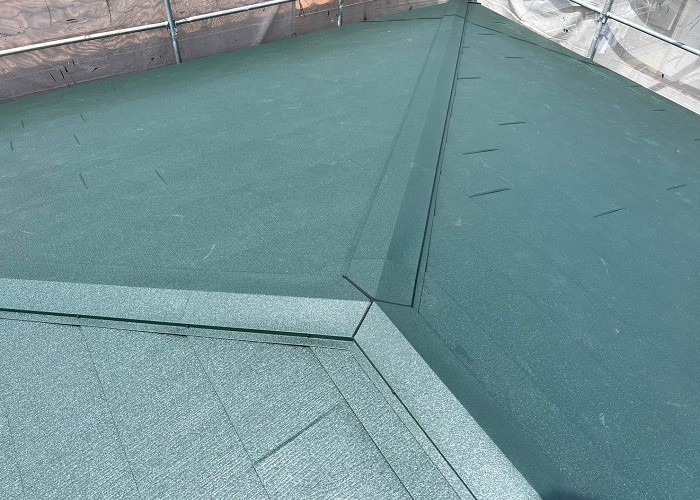 吹田市　重ね葺き工事完了