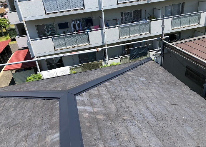 吹田市で棟板金の飛散防止工事を大なった後の様子